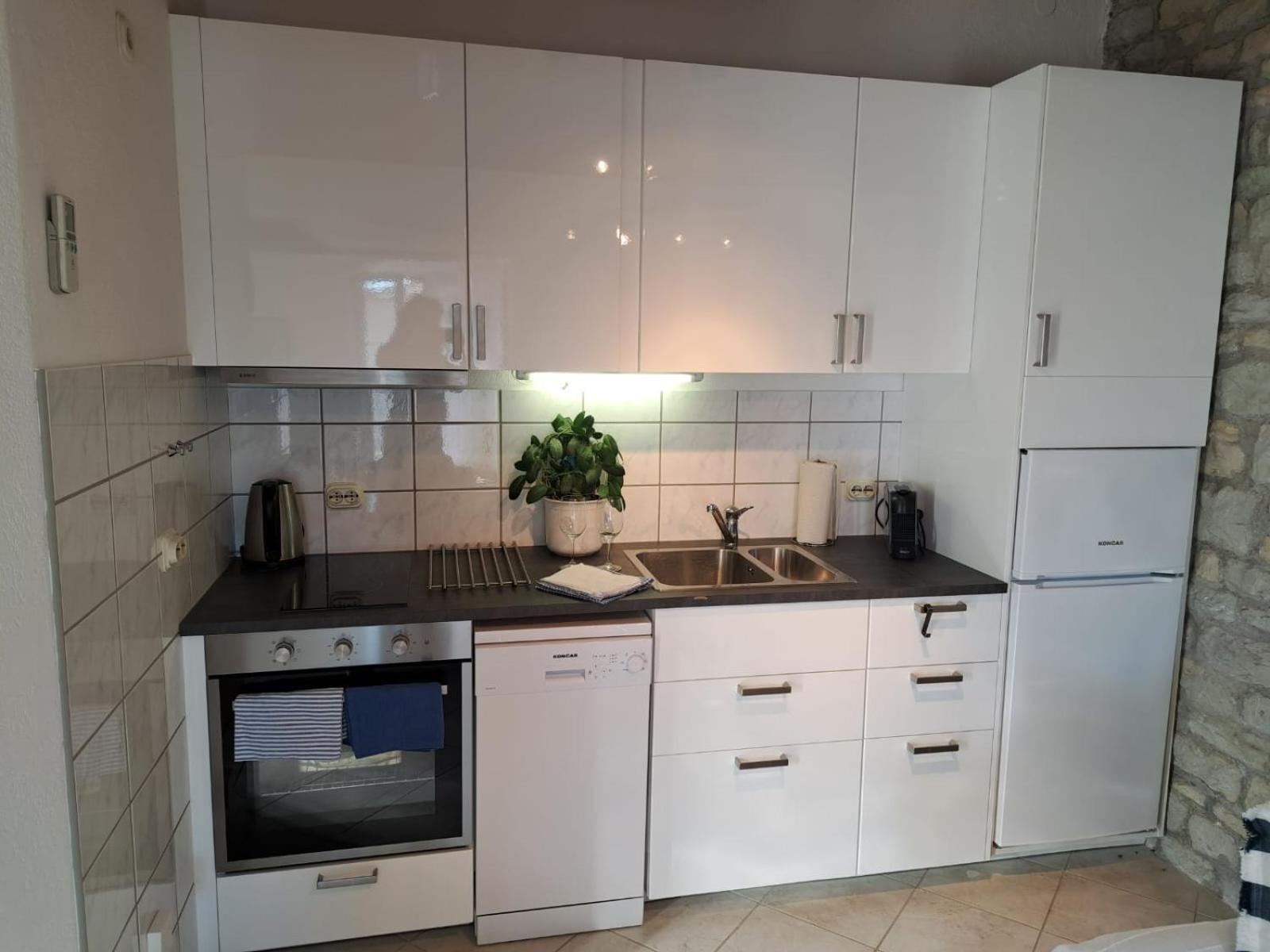 Villa Apartments Oliva سيغيت فغانييتْسا المظهر الخارجي الصورة